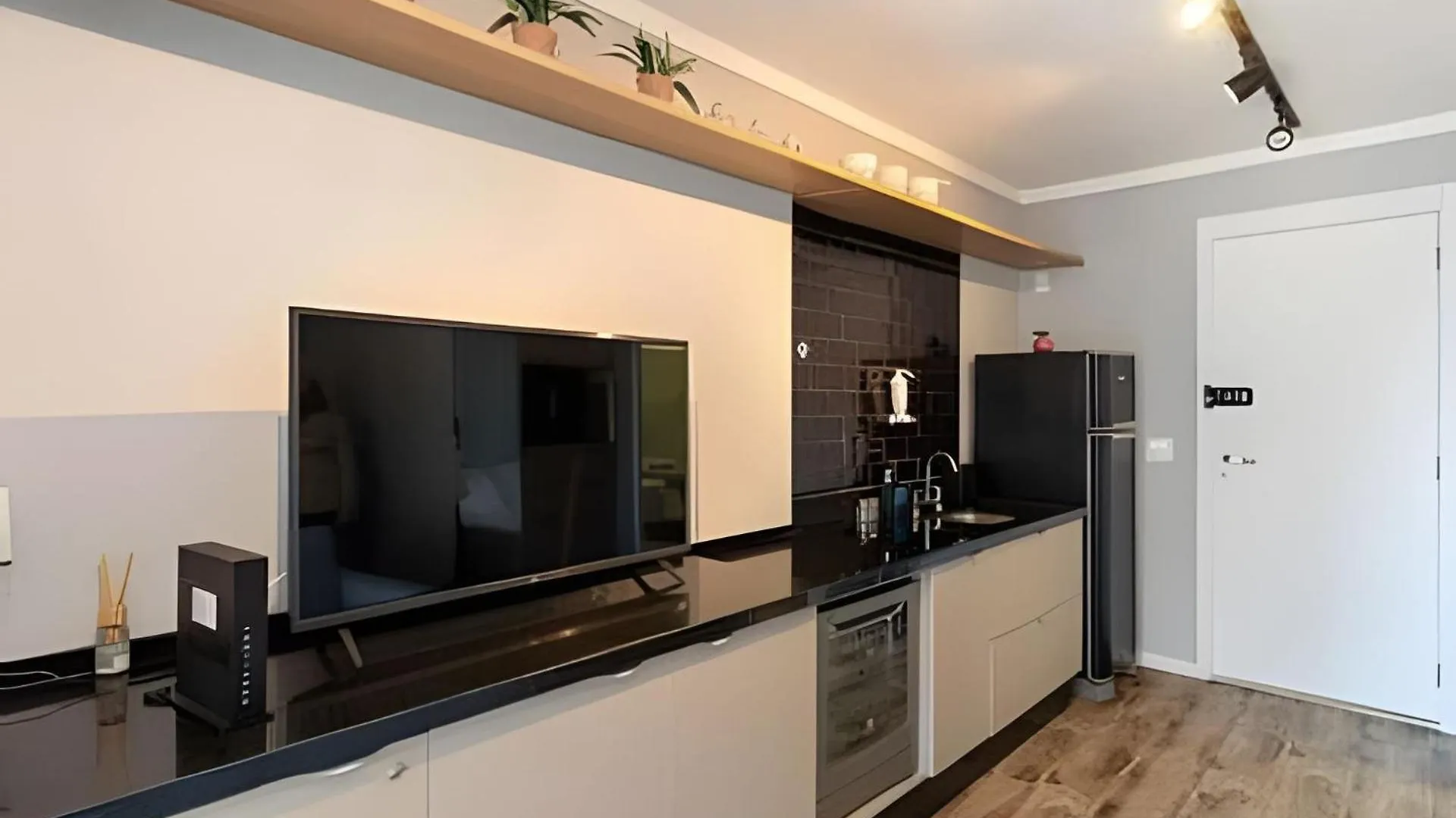 Apartment Charme No Coracao Da Vila Madalena! Sao Paulo Brazil